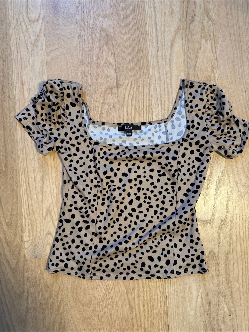 Lulu's Beige and Black Leopard Square Neck Puff Sleeve Top